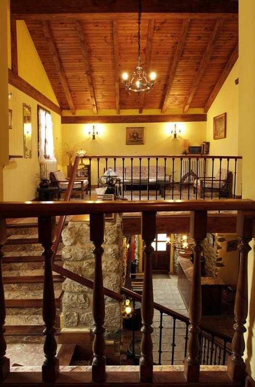 Hostal Venta San Blas Almándoz Esterno foto