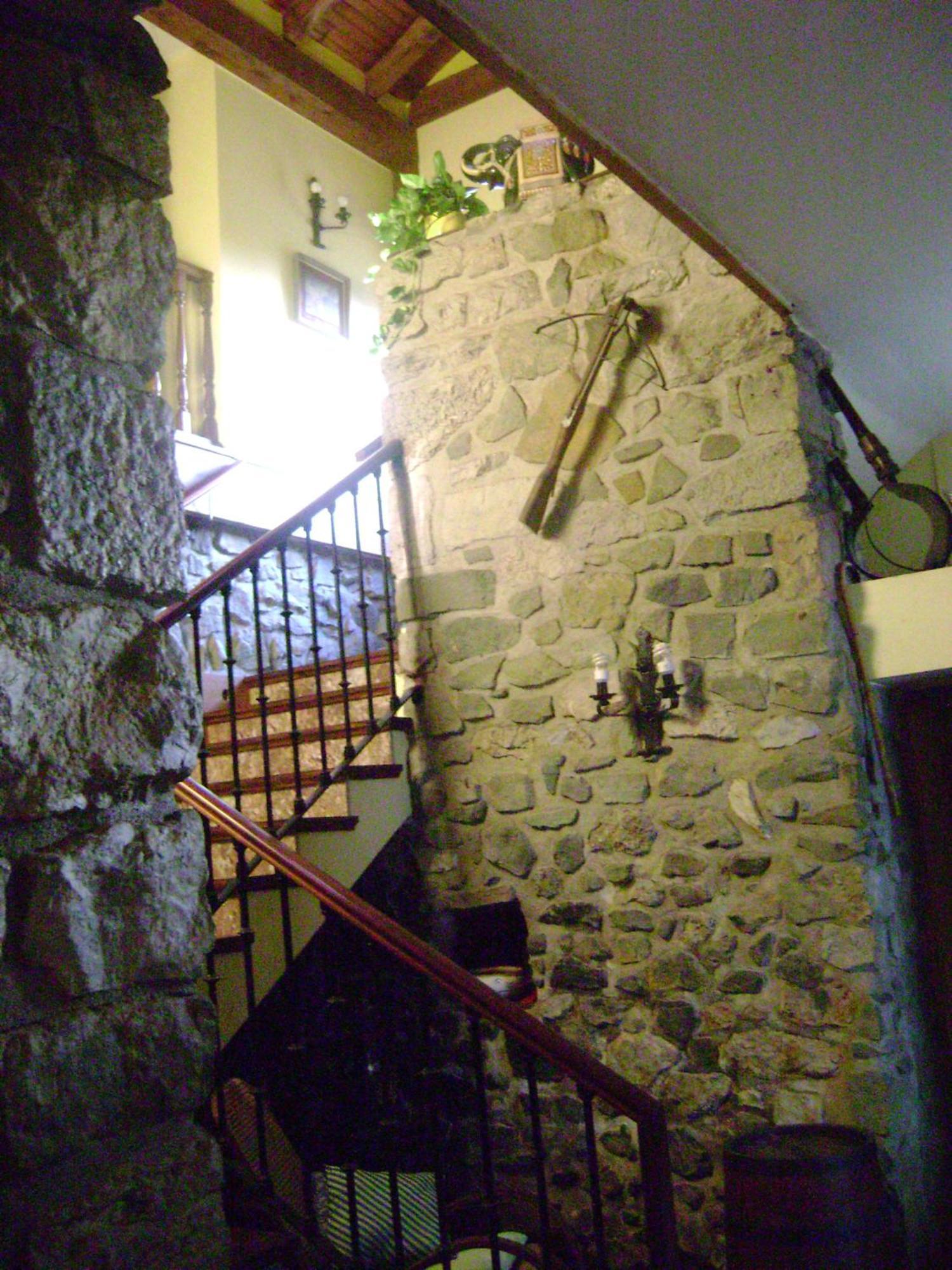 Hostal Venta San Blas Almándoz Esterno foto