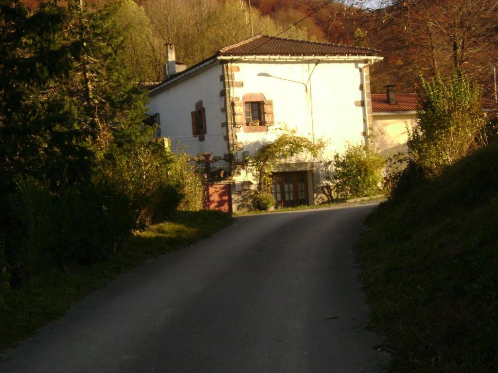 Hostal Venta San Blas Almándoz Esterno foto